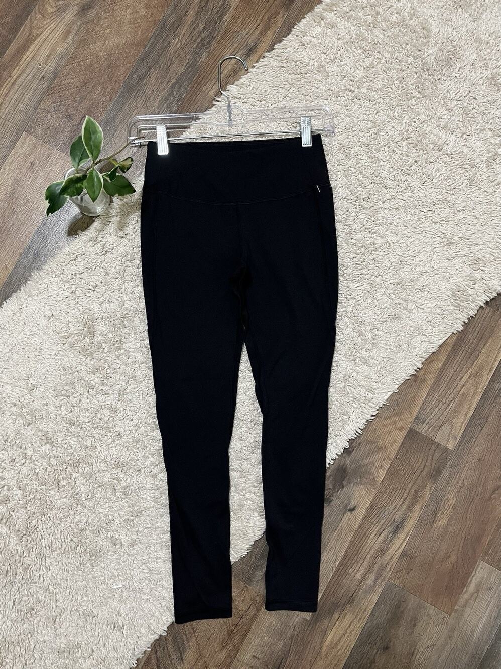 Calia by Carrie Underwood Size XS Energize Collection Black Mid-Rise Leggings